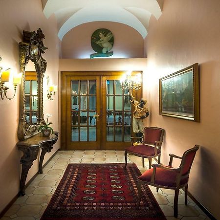 Easyrooms Dell'Angelo Locarno Bagian luar foto