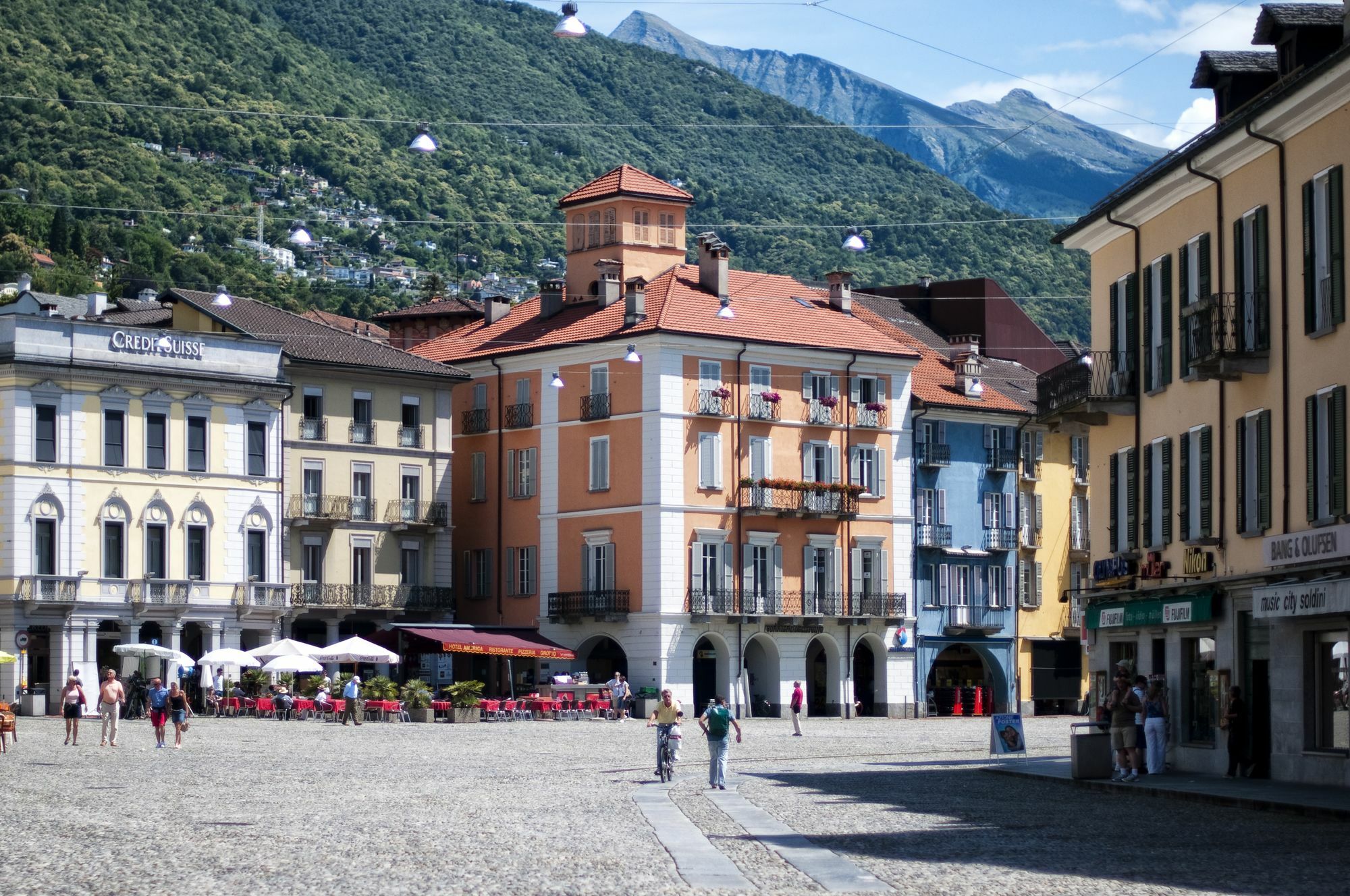 Easyrooms Dell'Angelo Locarno Bagian luar foto